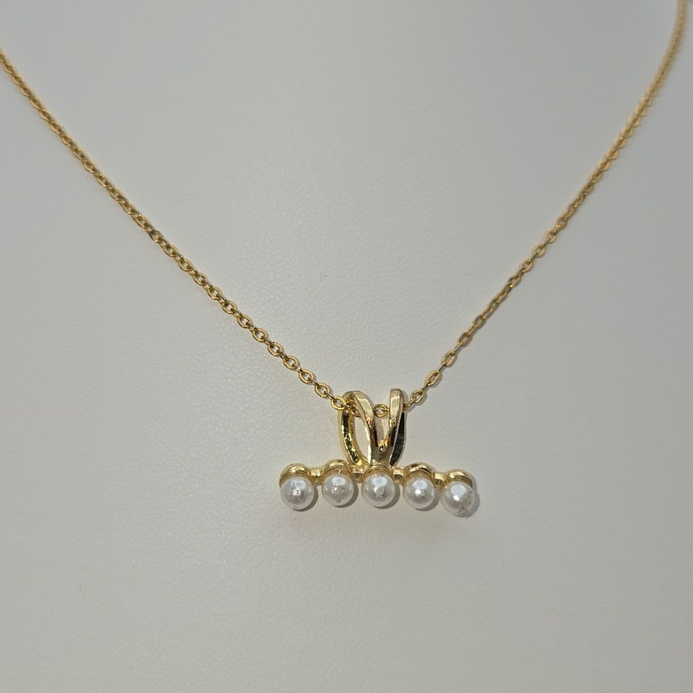 ✨2/$10✨ Faux Pearl Pendant Gold Tone Necklace Chain New